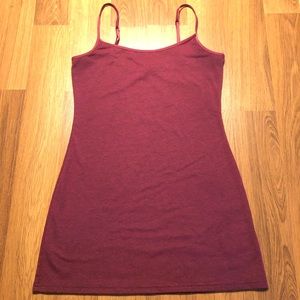 💥H&M Burgundy Divided tank top